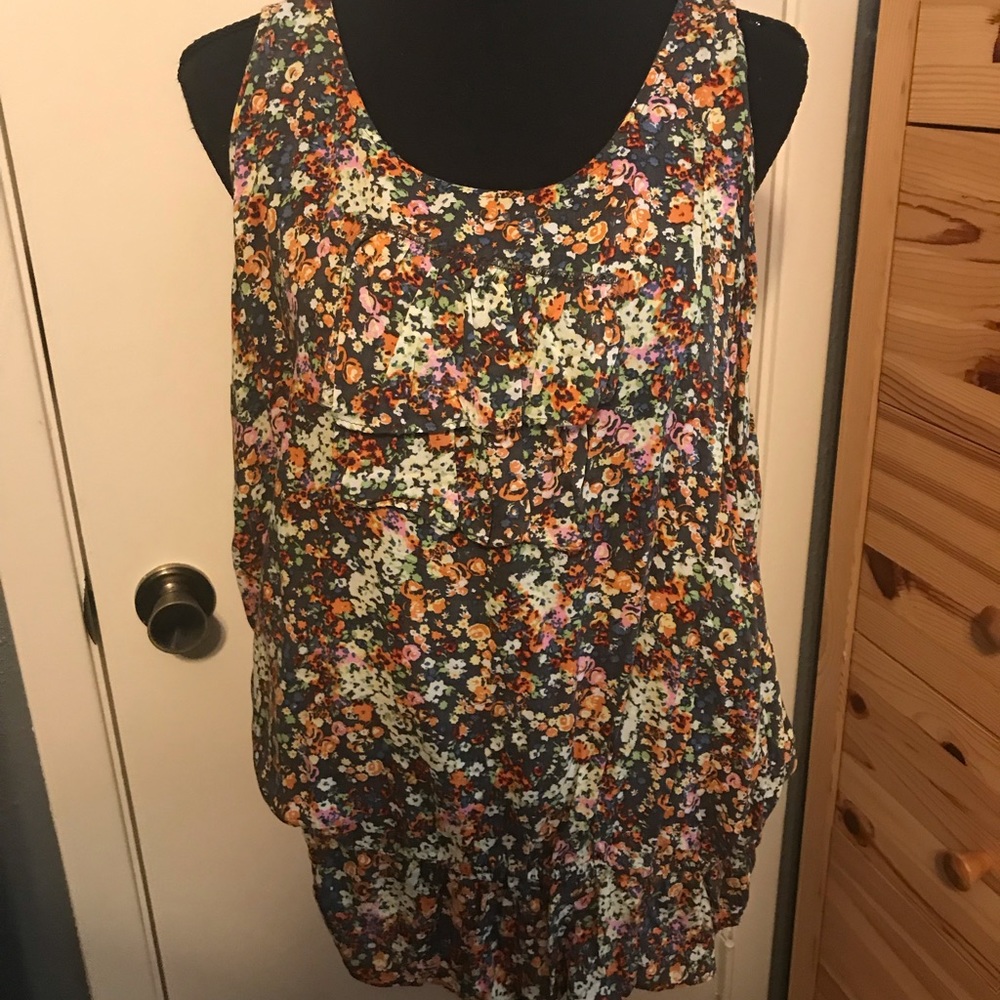 A New Approach (a.n.a.) rayon multicolor floral tank top. EUC.